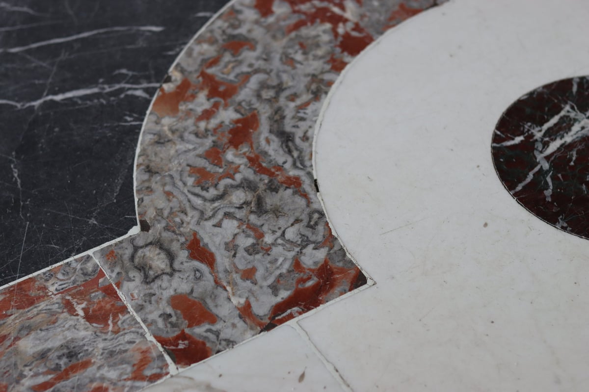 Marble Floor Repair & Polishing