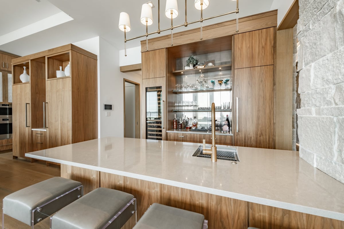 Marble Countertop Repair & Polishing